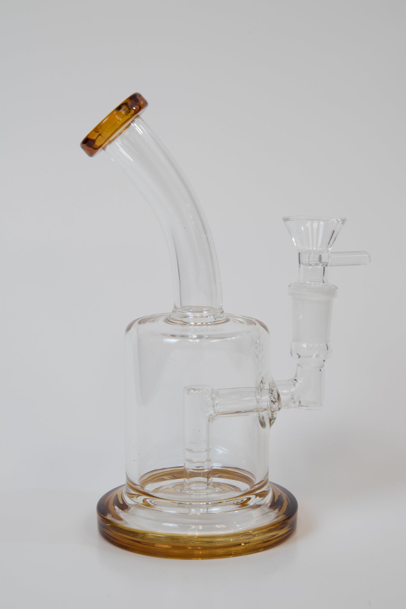 sesh with our crafted orange/ green 8.5-inch Water Pipe, featuring a bent stem. Elevate your cannabis sessions with this premium water rig,simple  designed . For sale now, include a male 14mm bowl piece! Can be use for dabs/dry herb . Only  Quality glass  